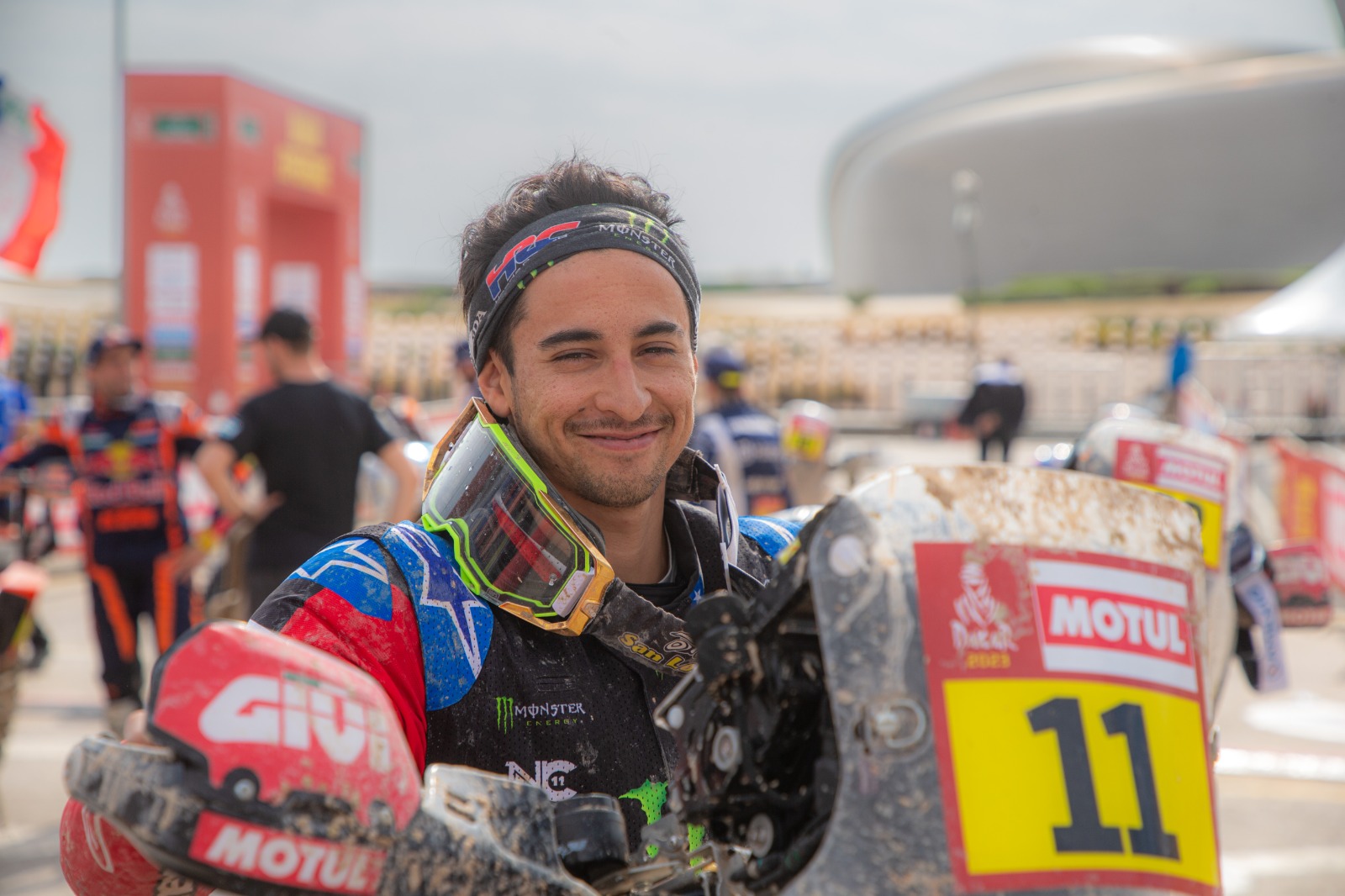 Los festejos de los pilotos que le ganaron al Dakar 2023: WhatsApp Image 2023-01-15 at 09.04.26.jpeg